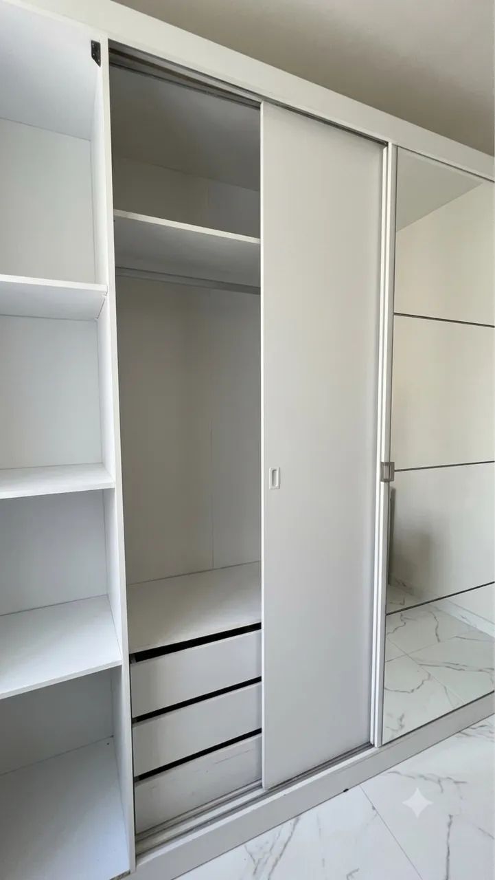 Guarda roupa 