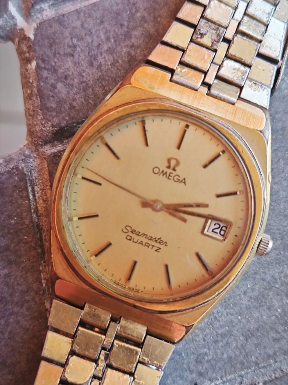 Relógio Omega Seamaster quartzo 