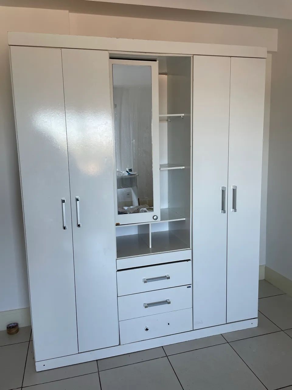Vendo guarda roupa USADO! Entrega e montagem grátis  - Foto 3
