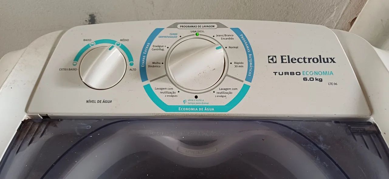 Máquina de lavar Electrolux 