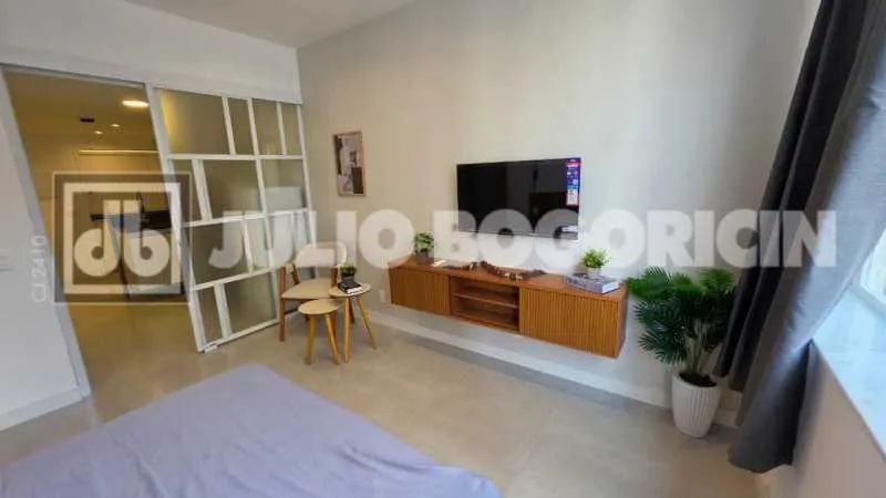 BELÍSSIMO APARTAMENTO MOBILIADO - Foto 4