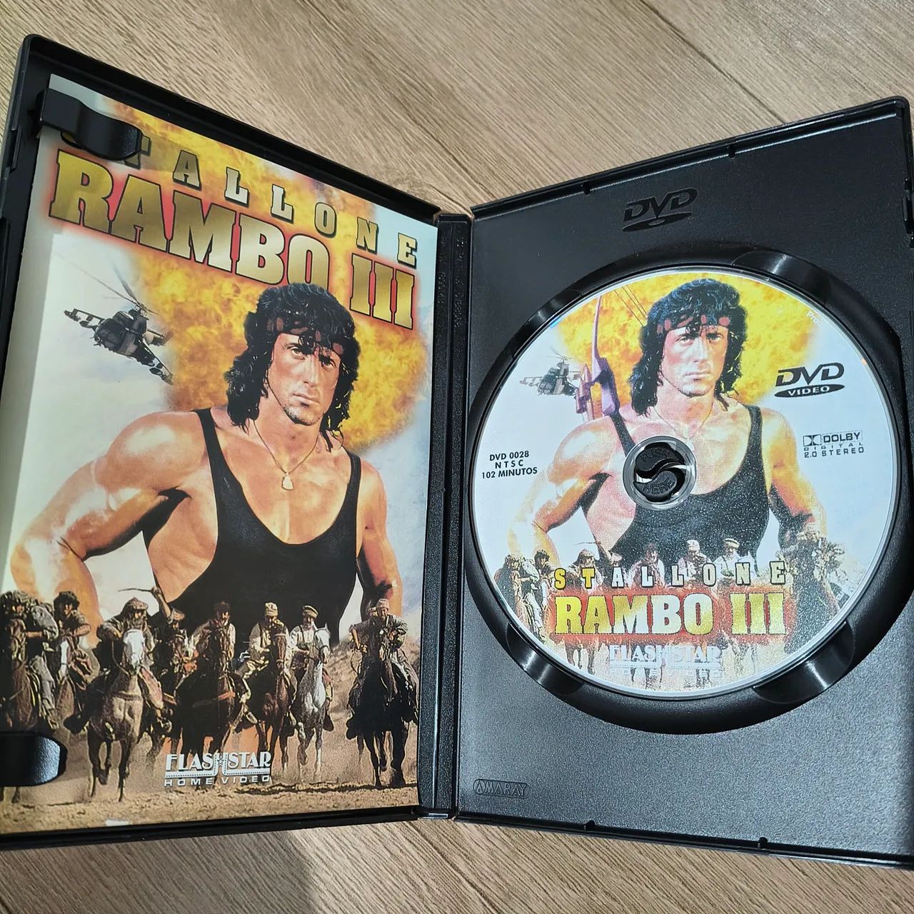 Dvd Rambo 3 - Original  - Foto 2