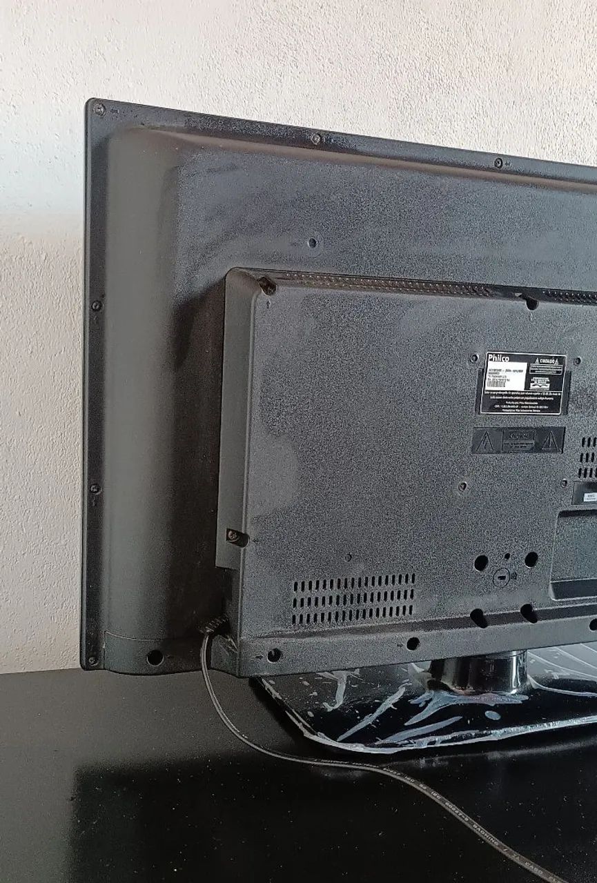 TV Philco 29" LED HD + Controle - Usado Funcionando Perfeitamente - Foto 4