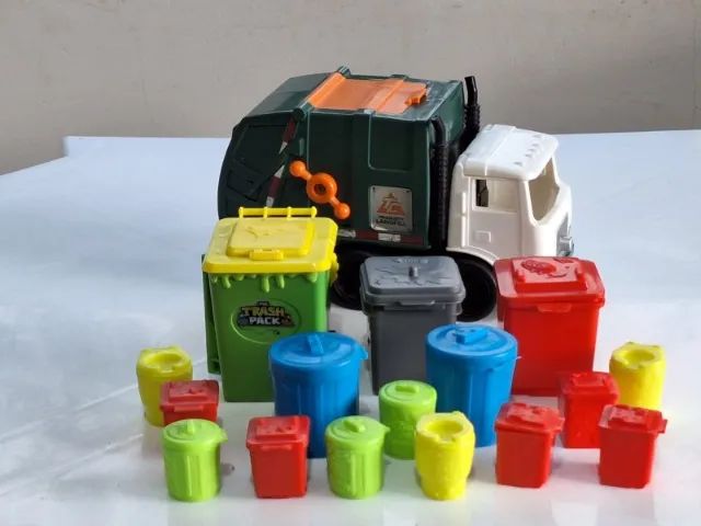 Brinquedo Trask Pack com 16 peças adicionais - Foto 4