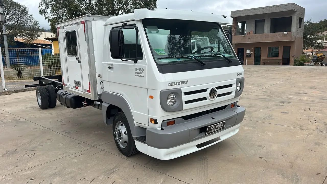 Caminhão 9-150