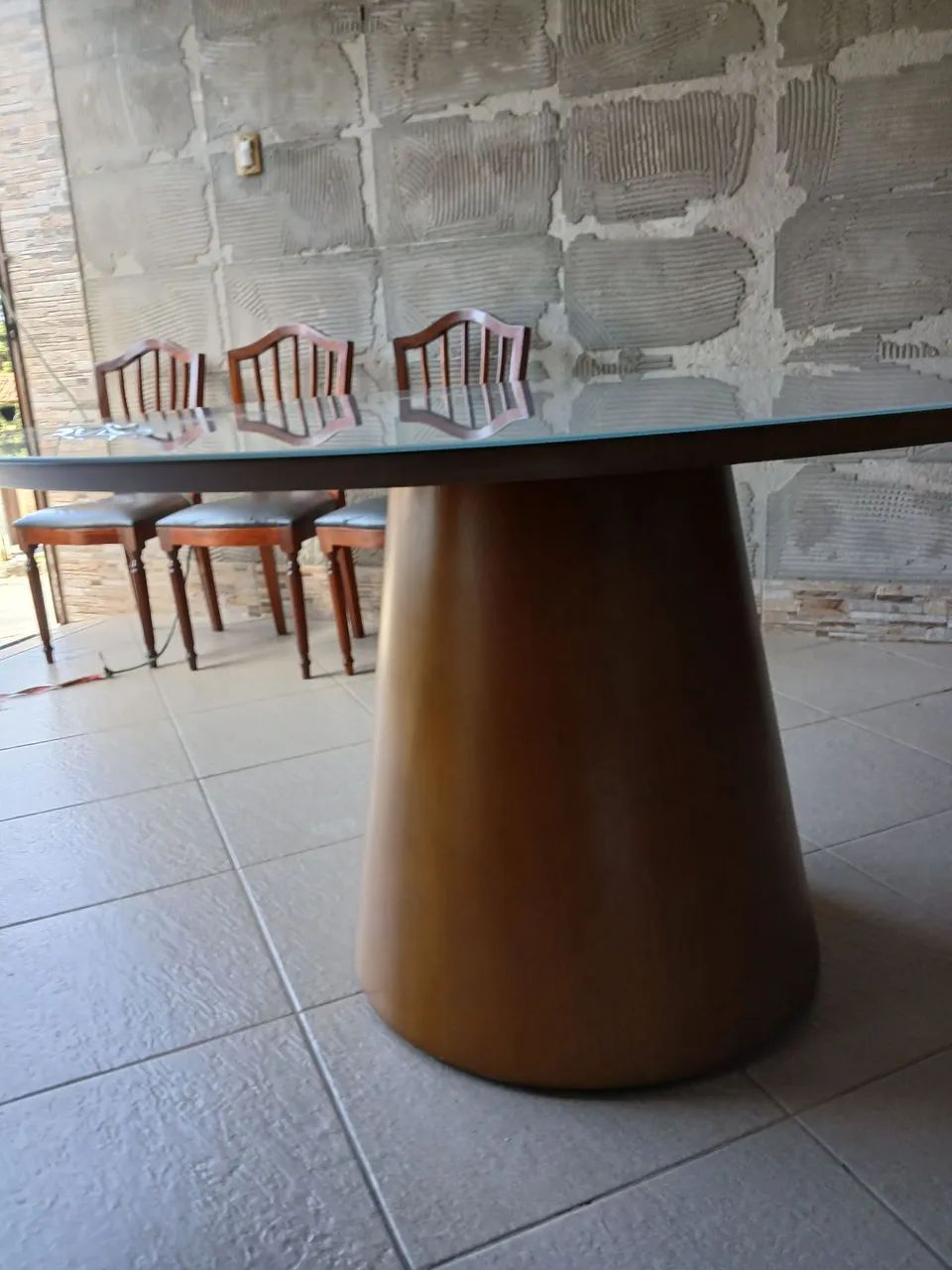 Mesa cone com tampo madeira c vidro - Foto 2