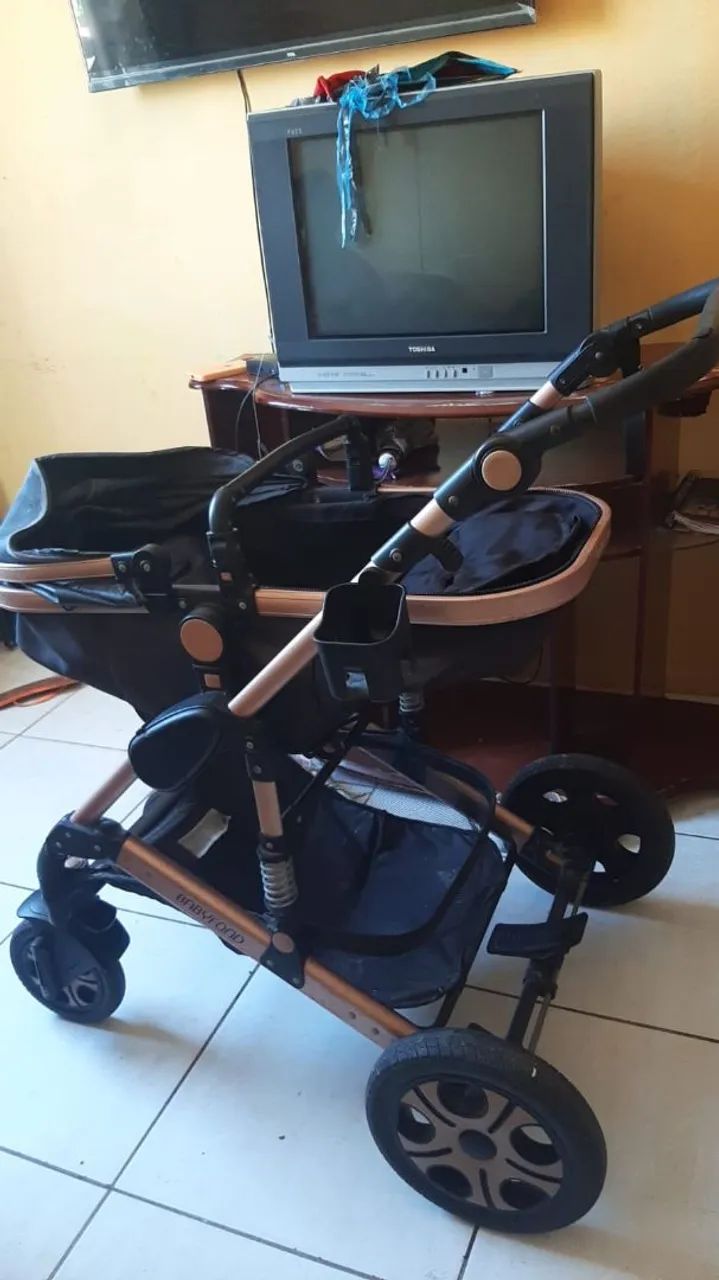 Carrinho de bebê  - Foto 2