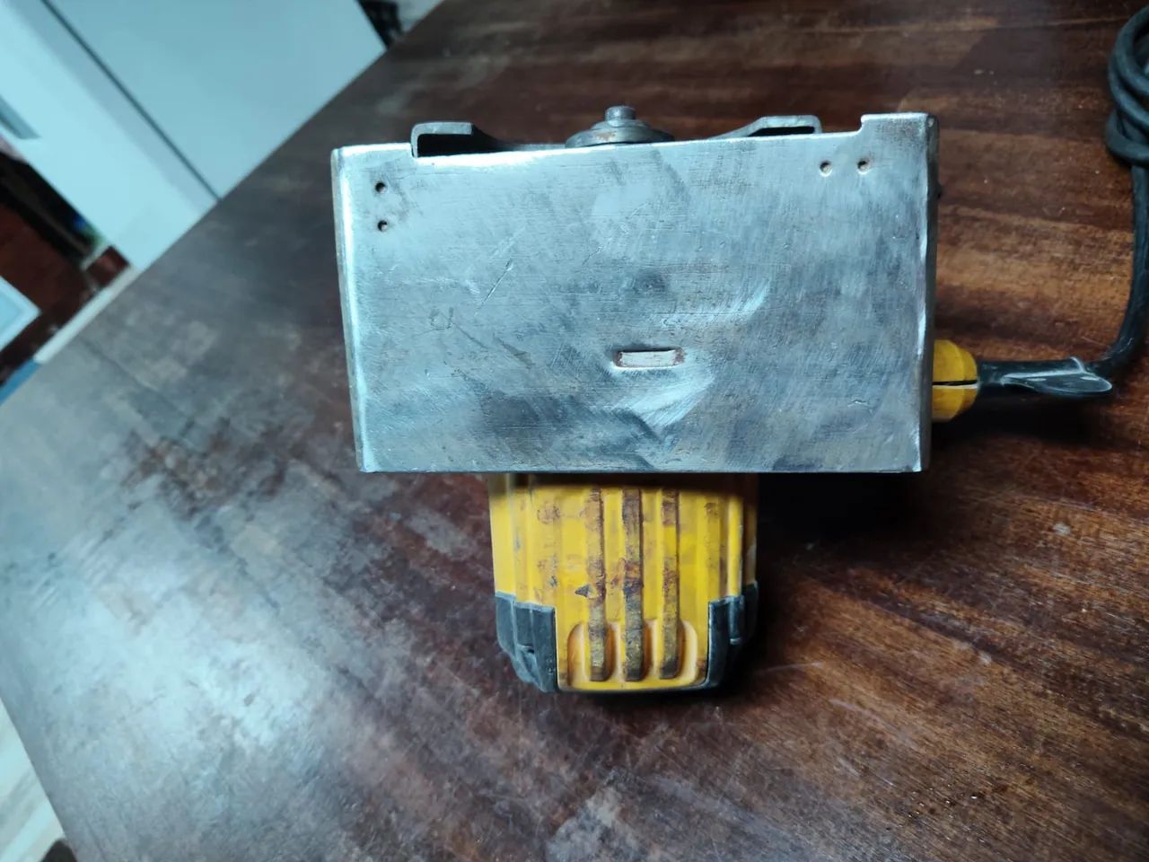 Serra Mármore Dewalt  - Foto 4