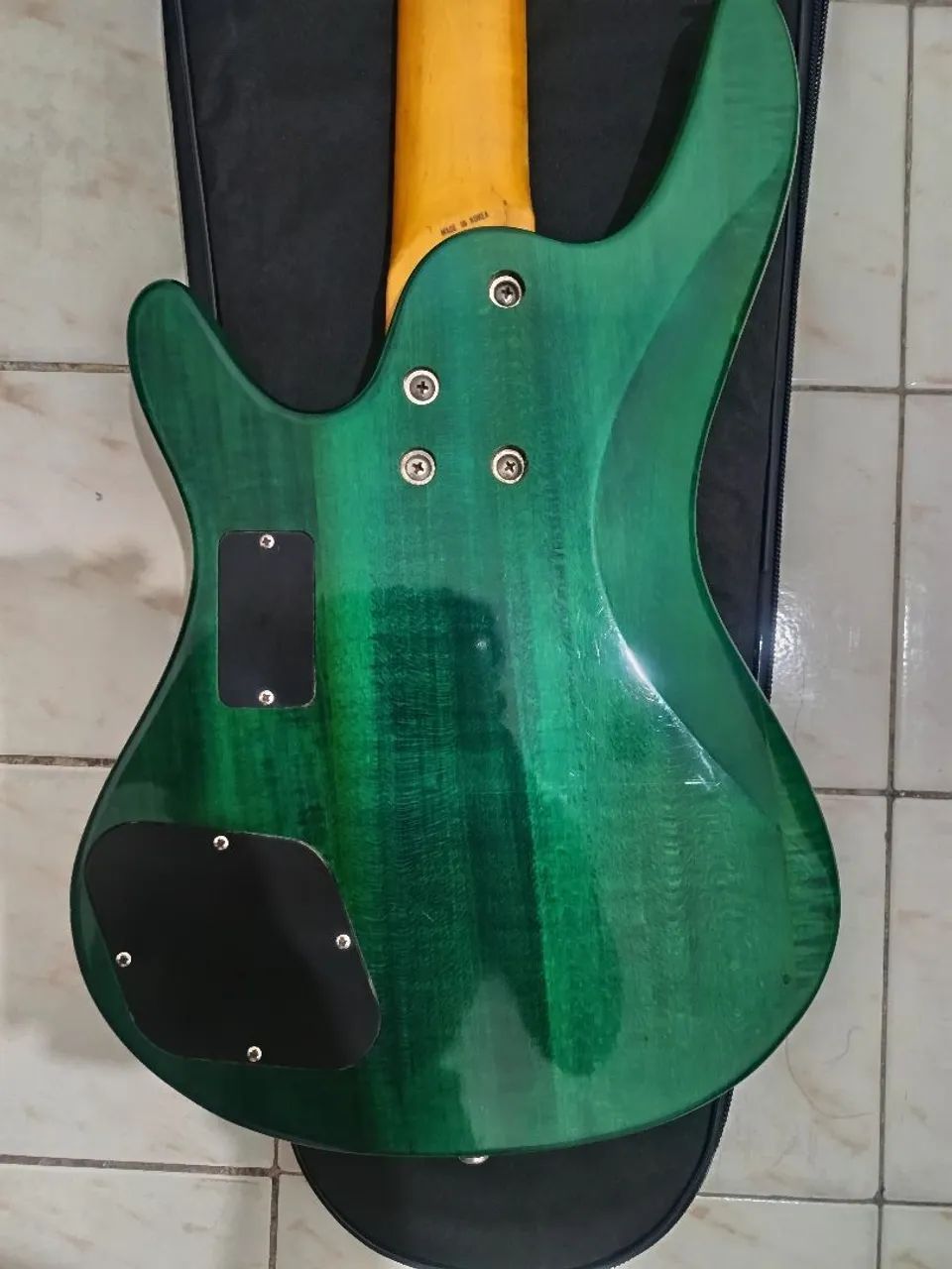 Baixo Samik Saturn 5 cordas - Foto 2