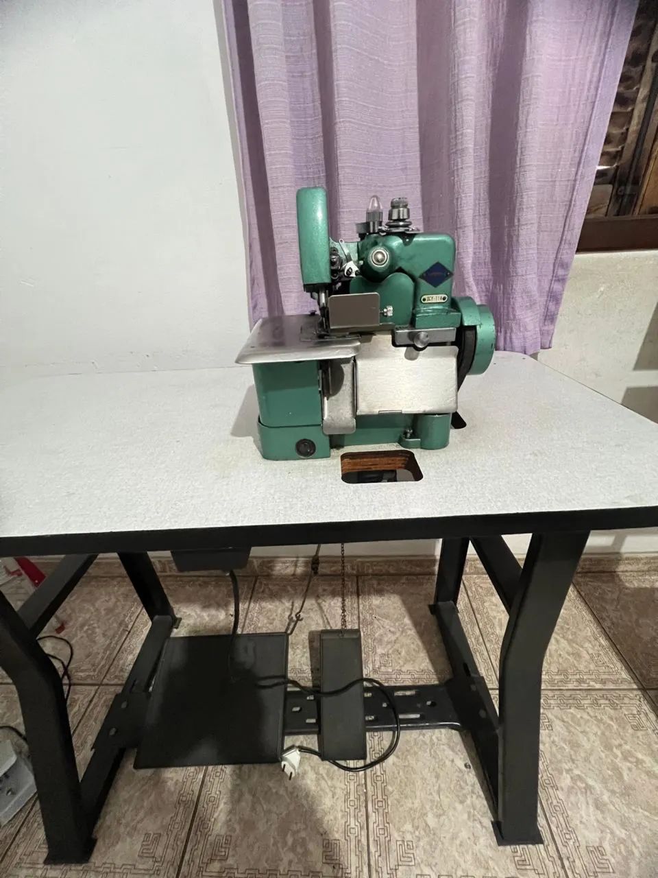 Máquina Overloque Industrial DCY-114 - Funcionando Perfeitamente