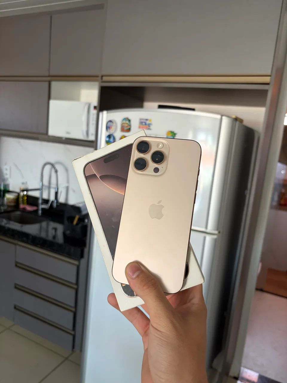 iPhone 16 pro Max - Foto 5