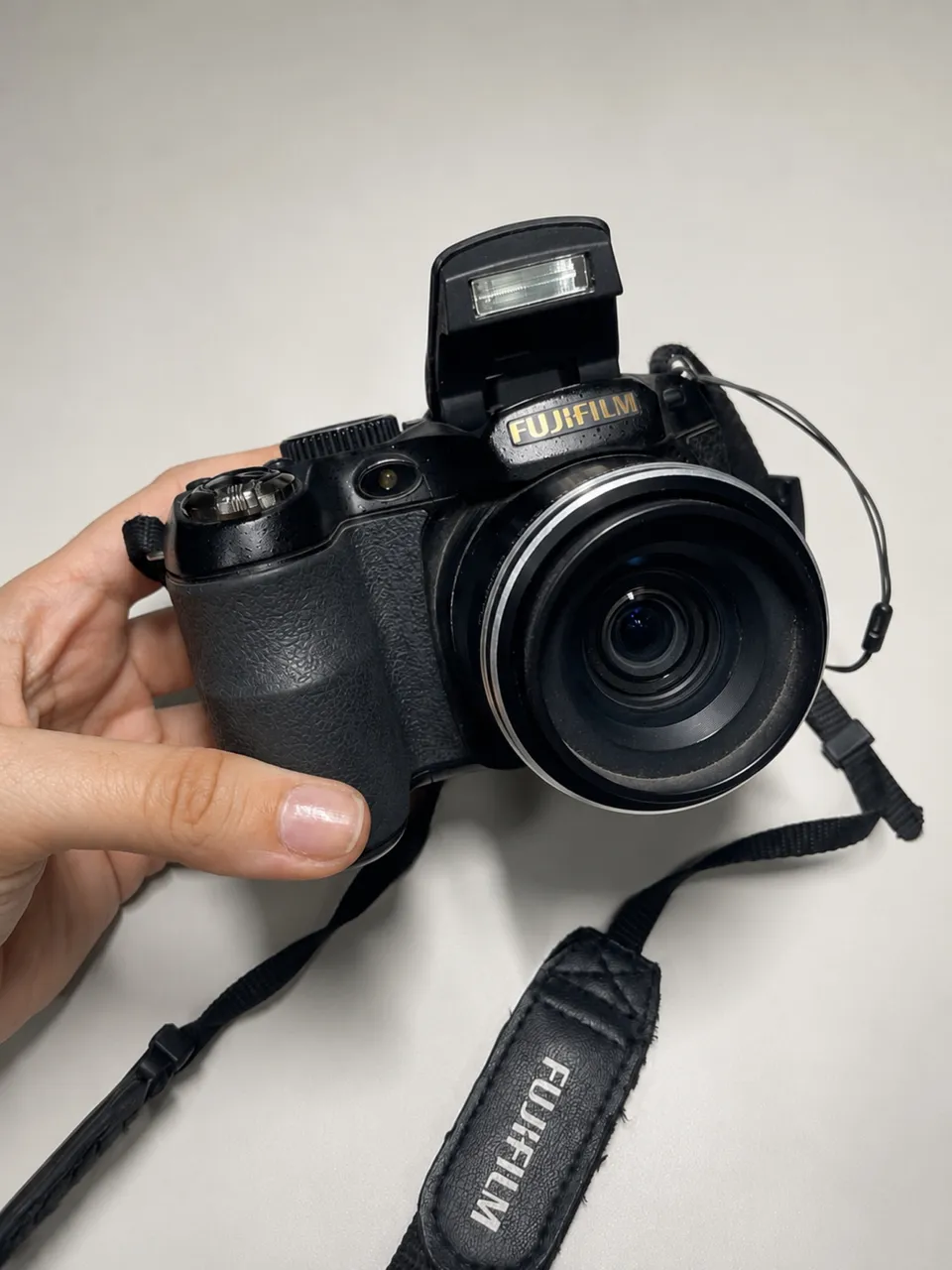fujifilm finepix s2800hd