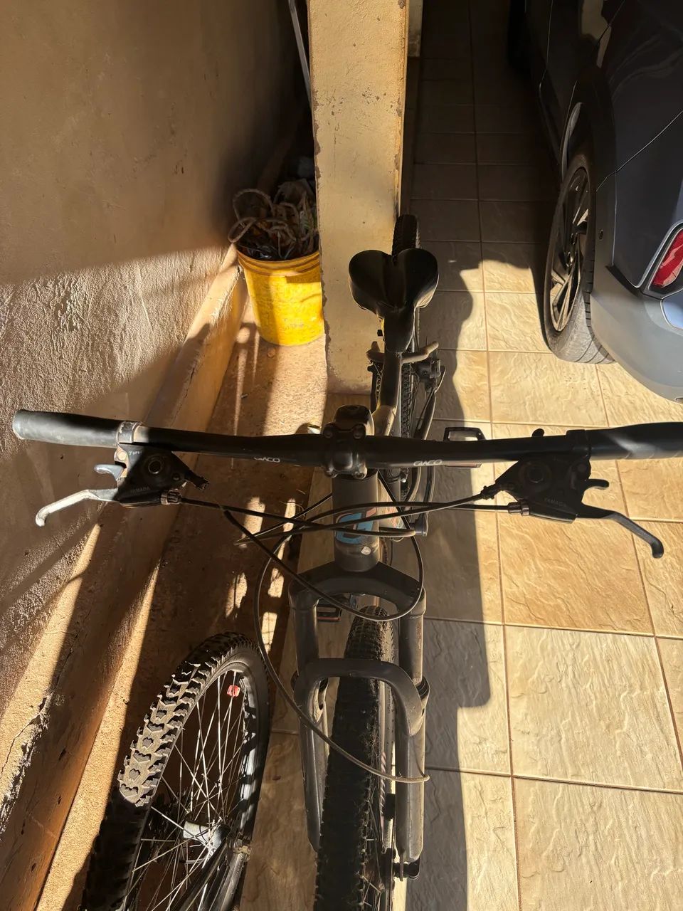 Vende-se bicicleta aro 29 - Foto 3