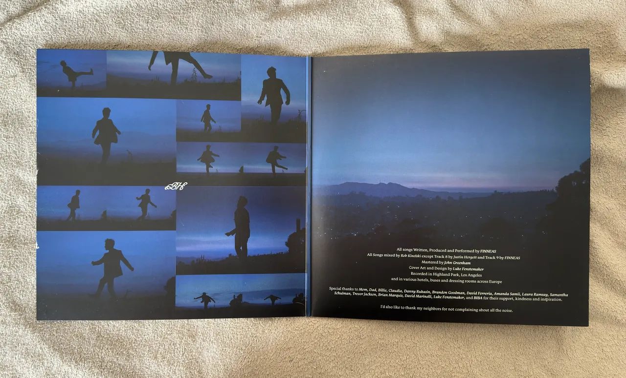 Vinil Finneas - Blood Harmony - Foto 2
