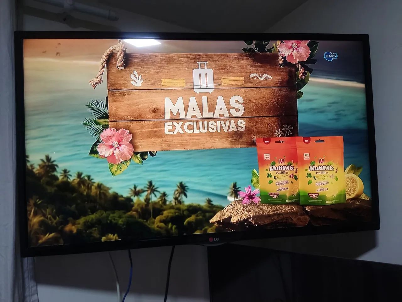 Smartv LG 43 polegadas em perfeito estado nunca fez nem um tipo de reparo  - Foto 2