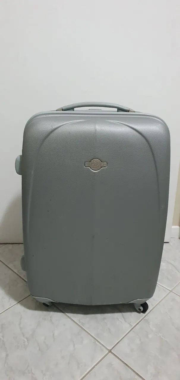 Mala de viagem media
