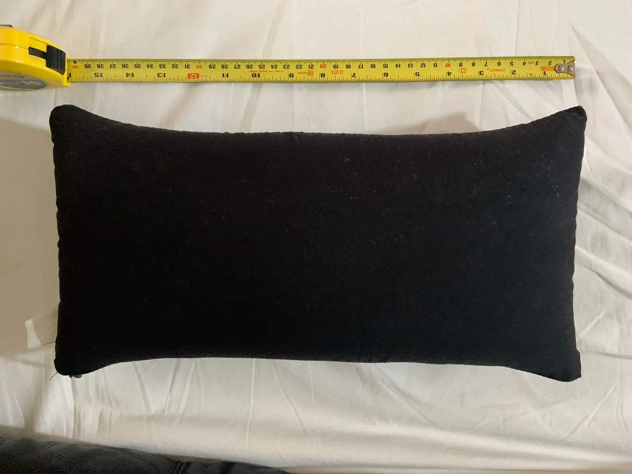 Almofada ou travesseiro retangular com dizeres e capa removível para lavar  - Foto 3