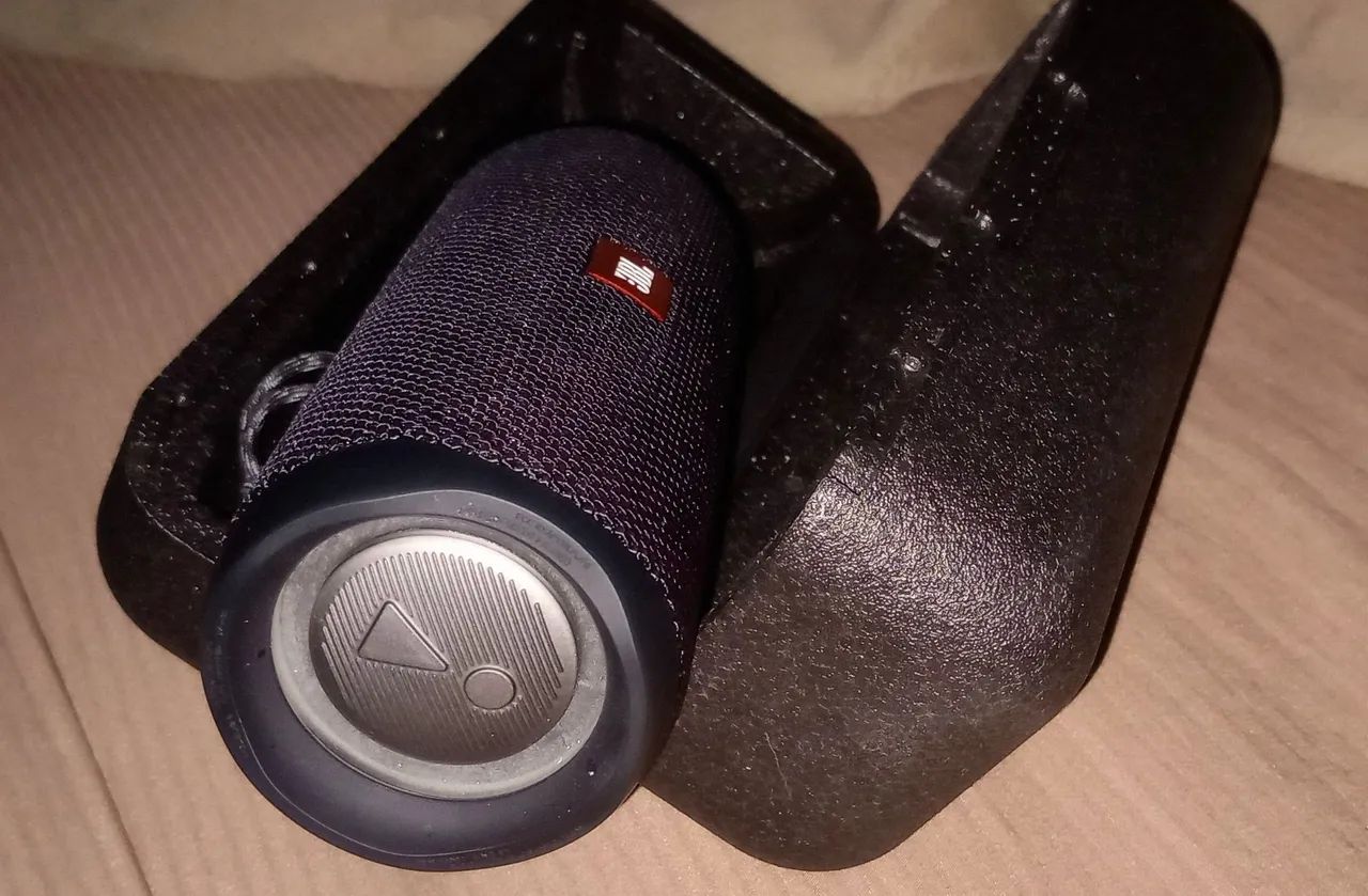 Caixa de Som JBL Flip5 Preta 
