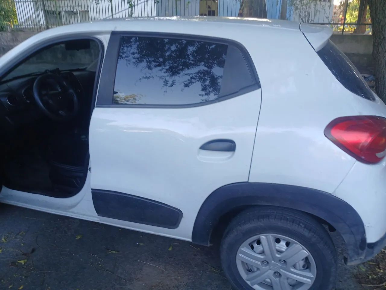 Renault Kwid Zen 1.0 Flex 12V 5P Mec. 2019 - Foto 2