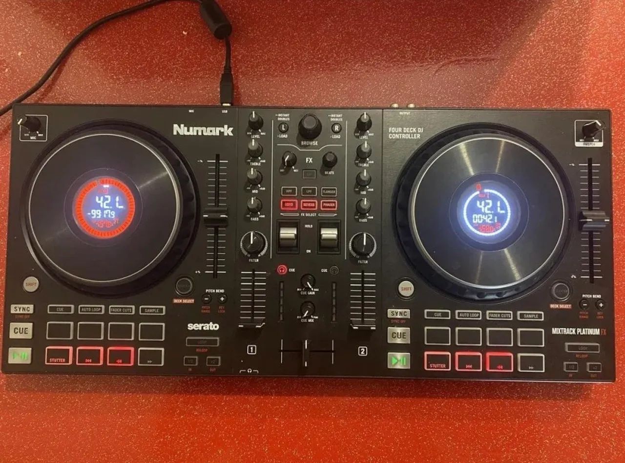 NUMARK PLATINUM FX