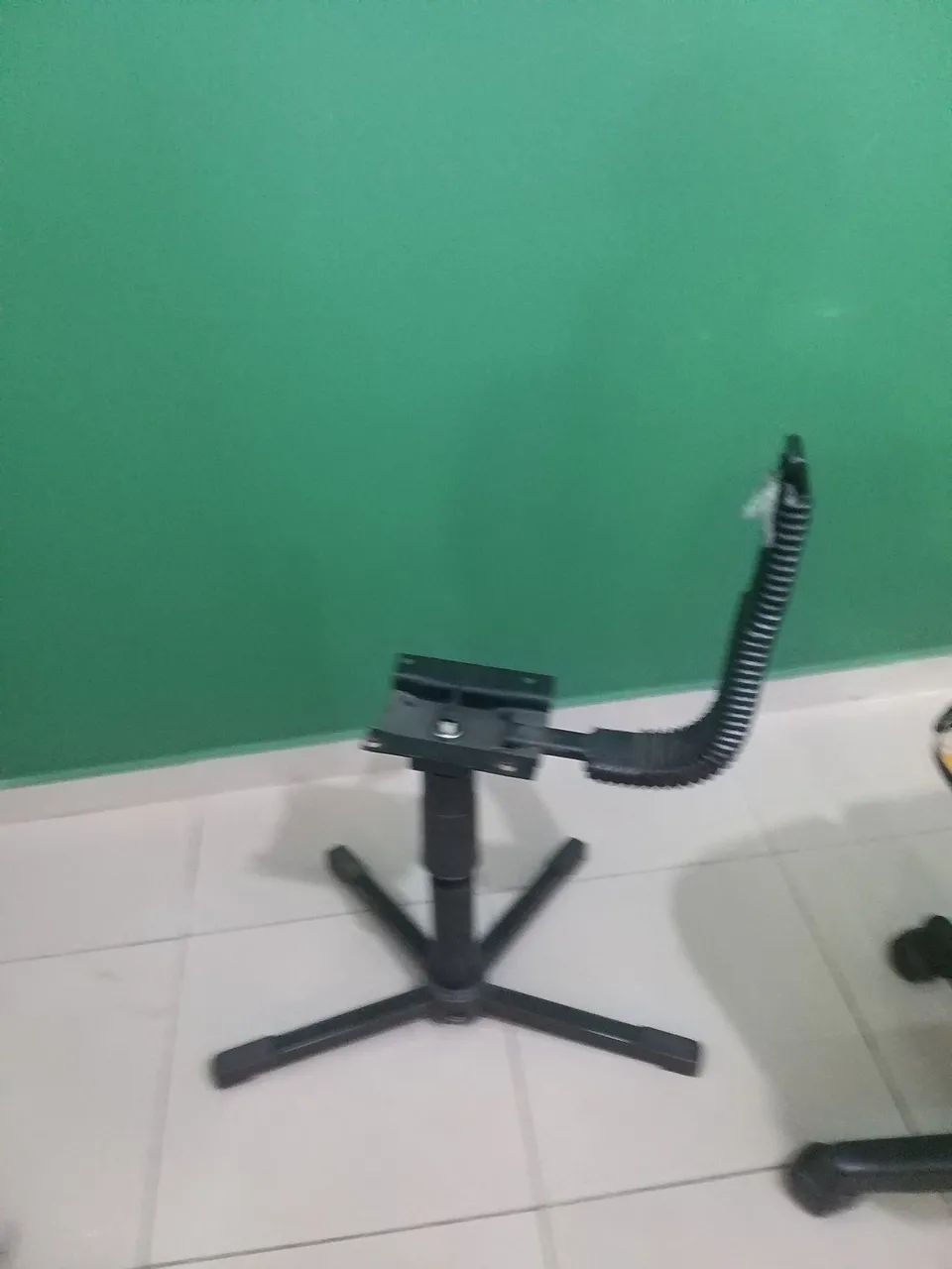  Cadeiras giratória usada  - Foto 4