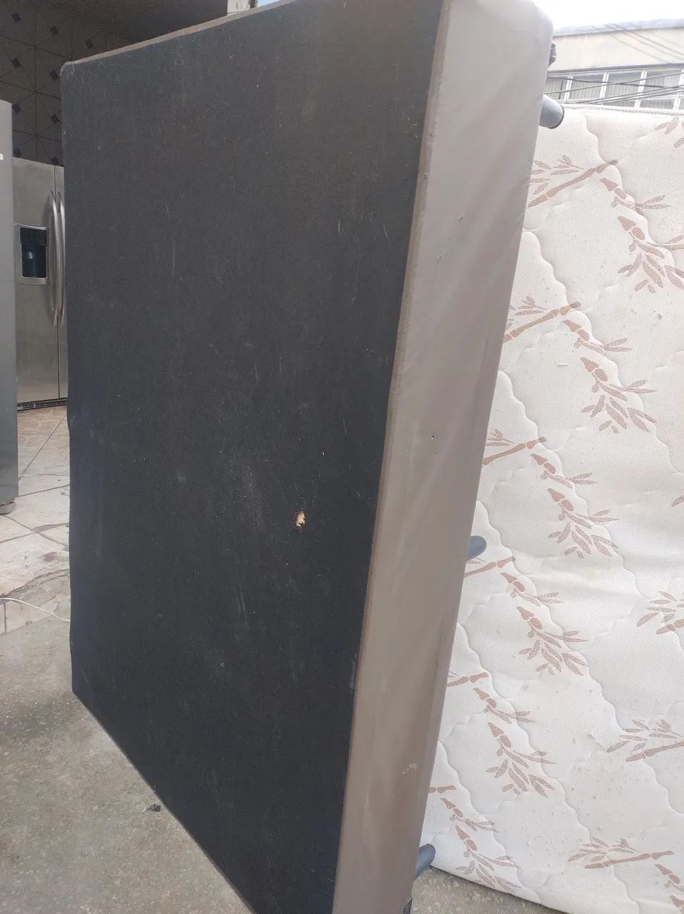 Cama de casal com colchão 