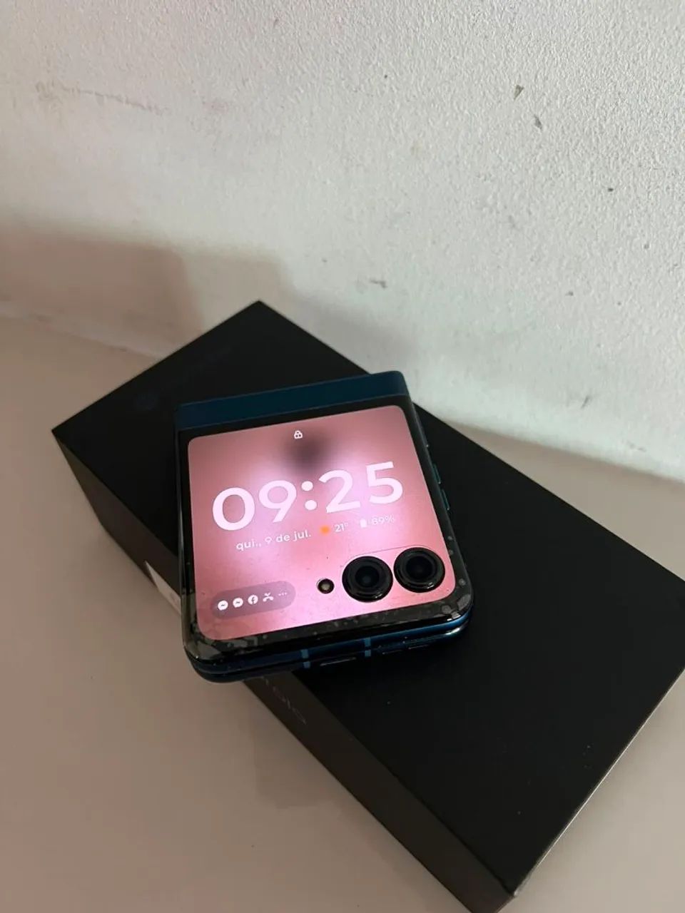 Motorola RAZR 60