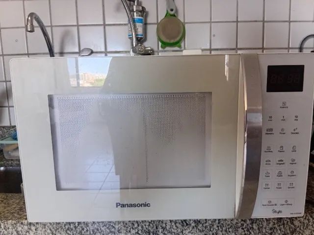 Micro-ondas  Panasonic com defeito 