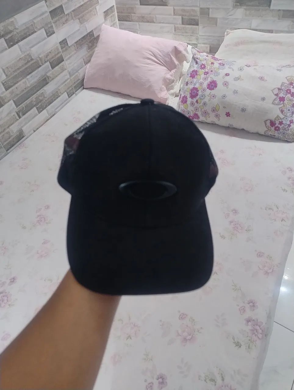 Boné da Oakley 