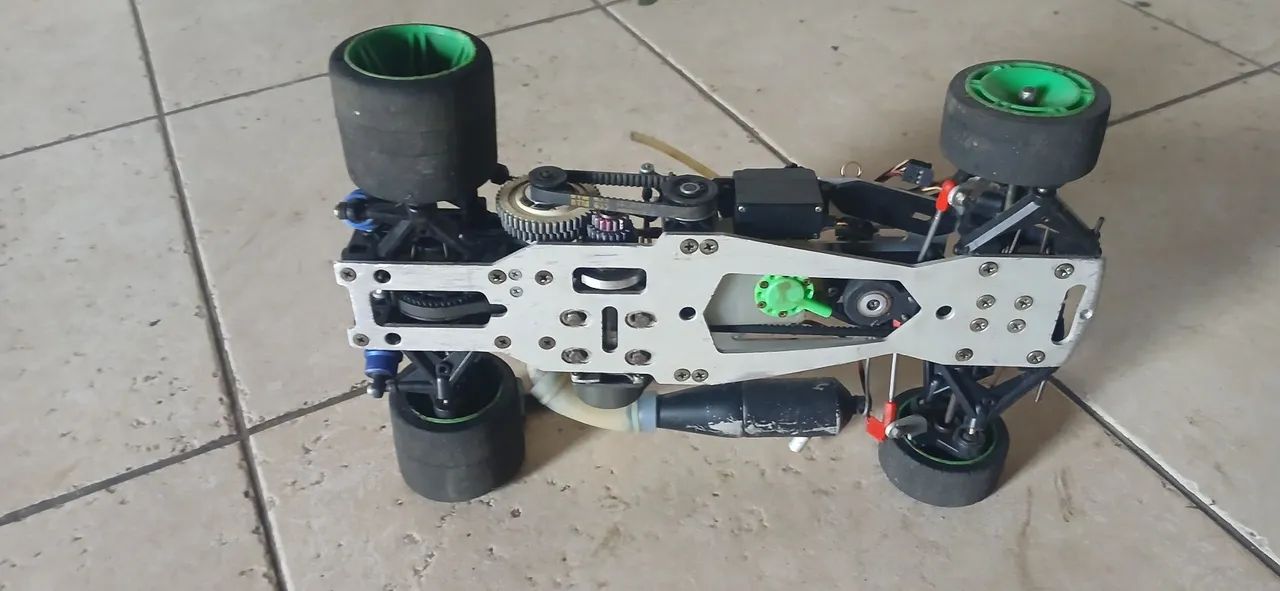 Chassi automodelo BMT - Foto 5