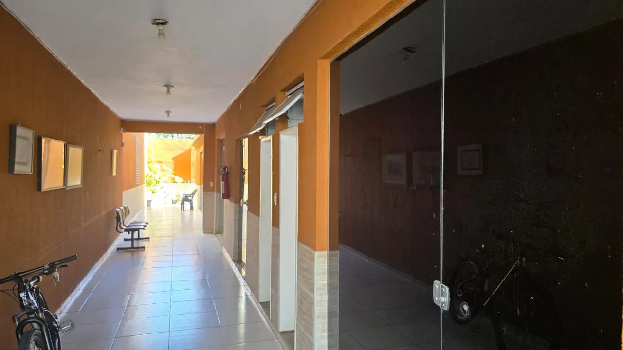 Sala comercial com aproximadamente 25m², medindo 6,60m x 3,60m, ideal para escritórios, co - Foto 3