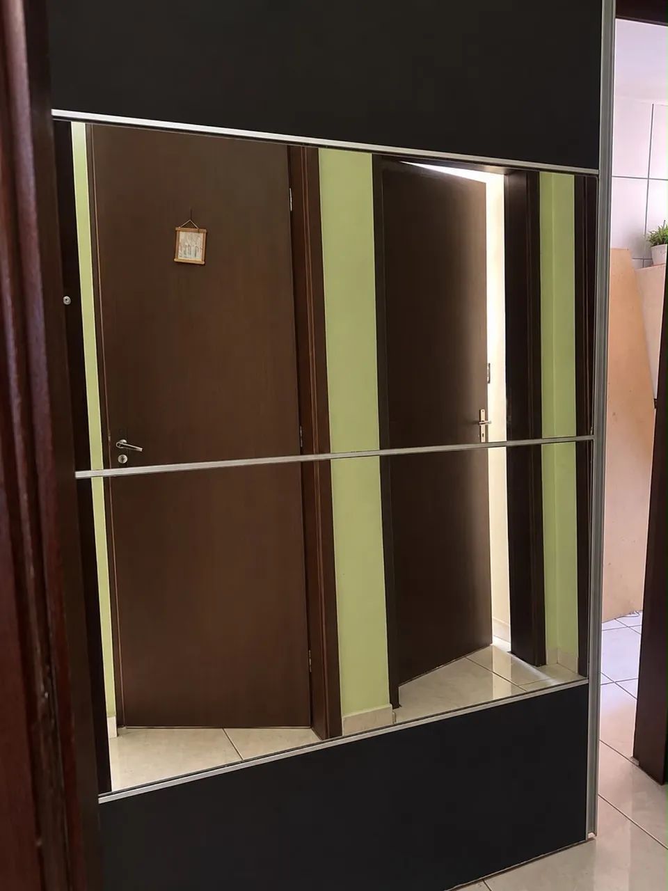 Porta com espelho