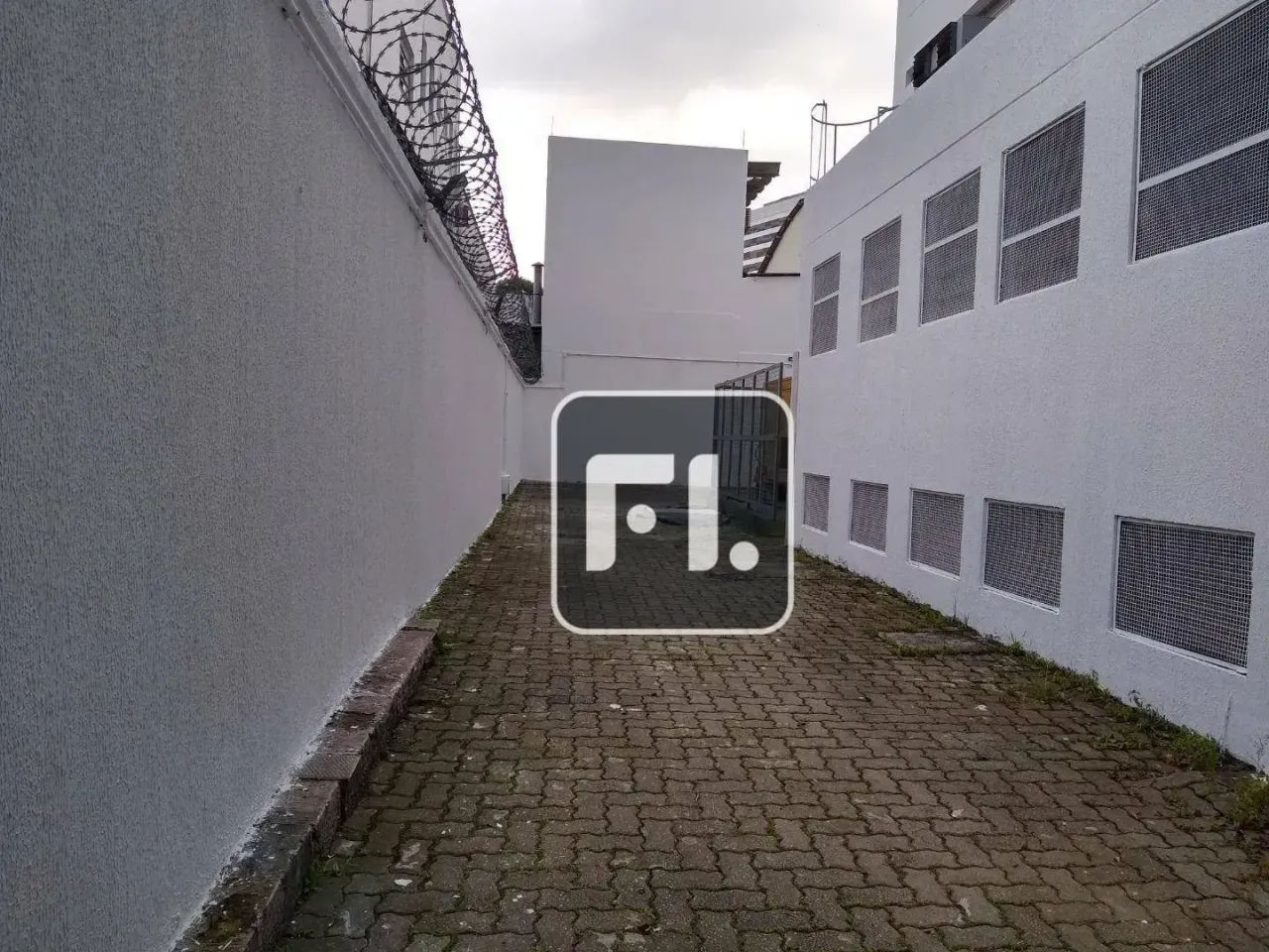 Prédio Comercial Disponível para locação na região da barra funda - Foto 4