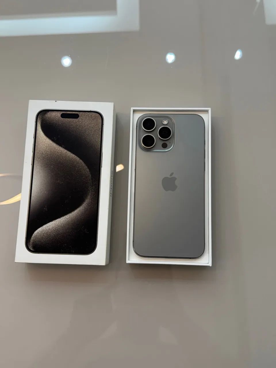 iPhone 15 Pro Max