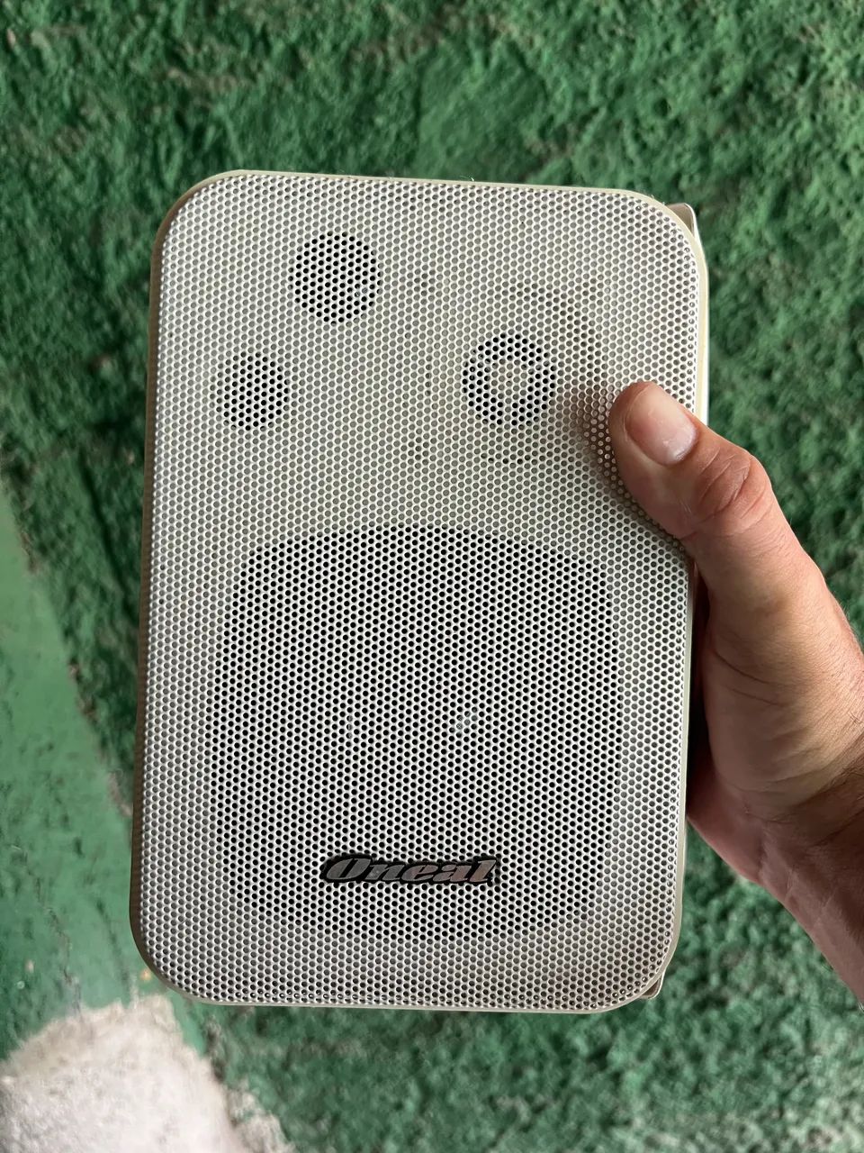 Caixa para som ambiente 