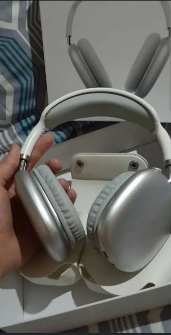 Fone novo