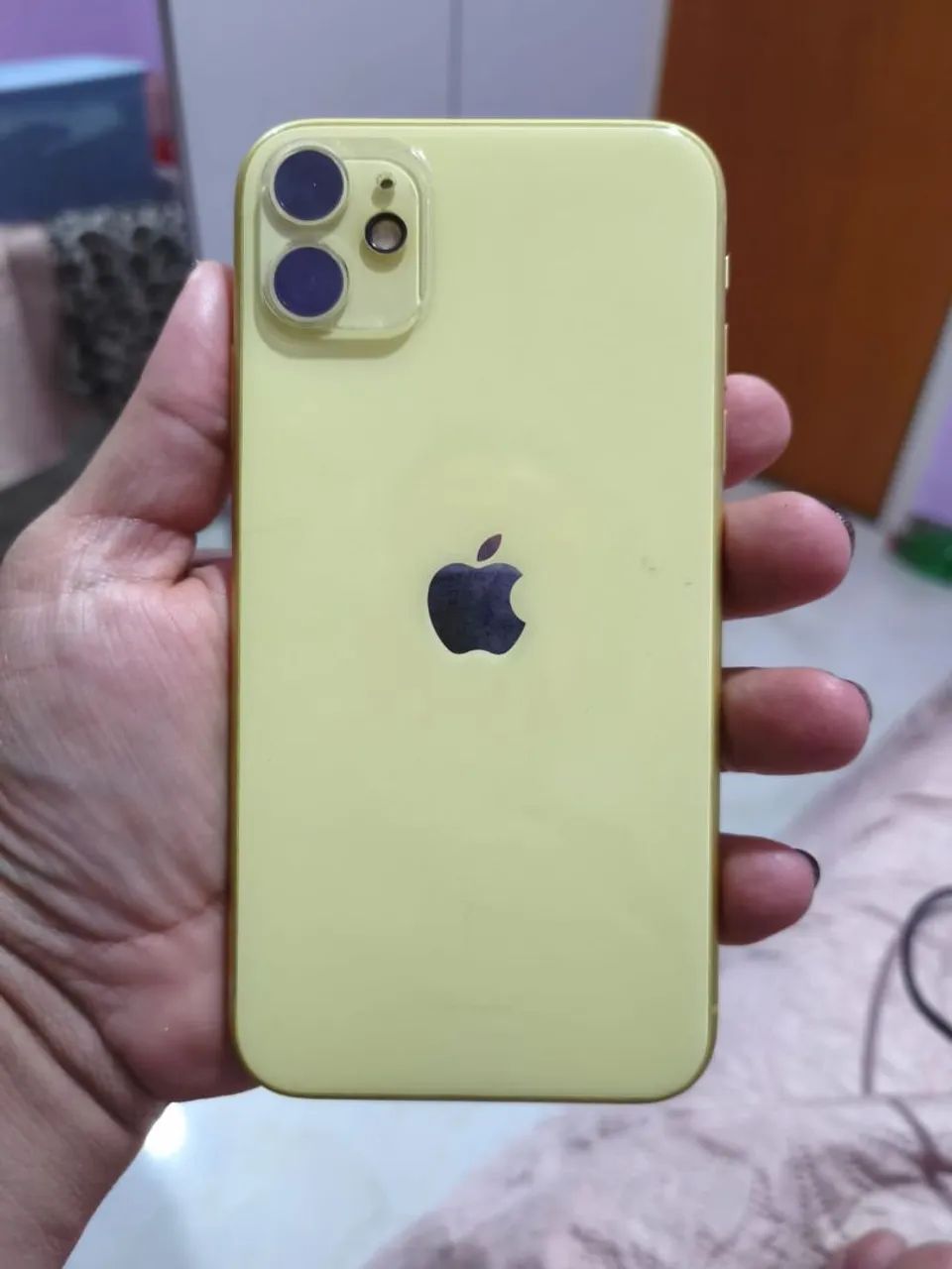 iPhone 11 semi novo  - Foto 3