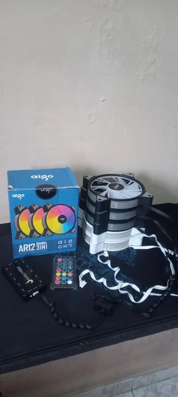 Controladora aigo RGB com 5 Fans coolers - Foto 2