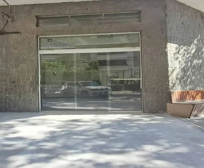 Loja na Rua Leão Coroado, 176  30 m²