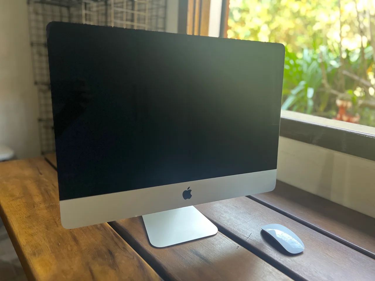 iMac 21,5? Late 2013 | i5 Quad-Core | 16GB RAM | SSD | Magic Mouse + SuperDrive