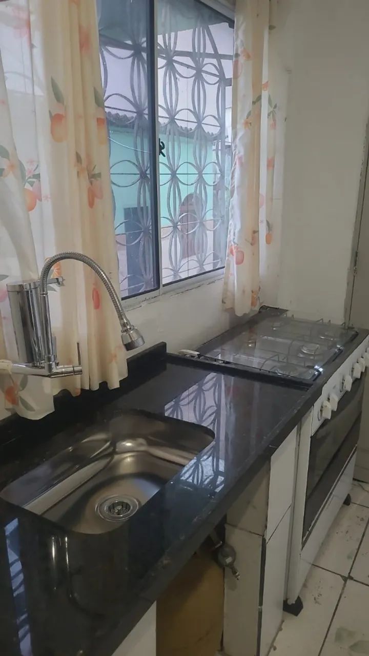 Kitnet mobiliada com água e luz incluso 