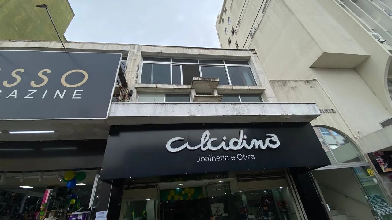 Lojas e Apartamento em Criciuma - Foto 3