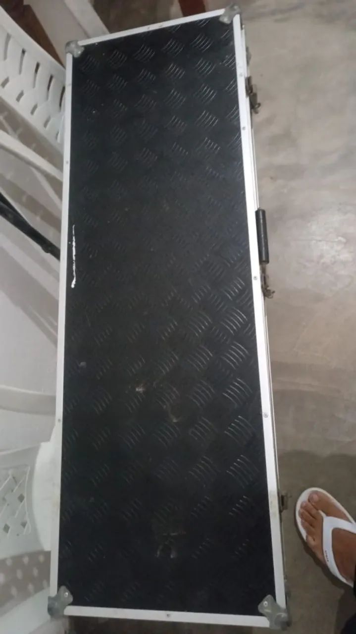 Guitarra Memphis G32, e um hard case Black  - Foto 4