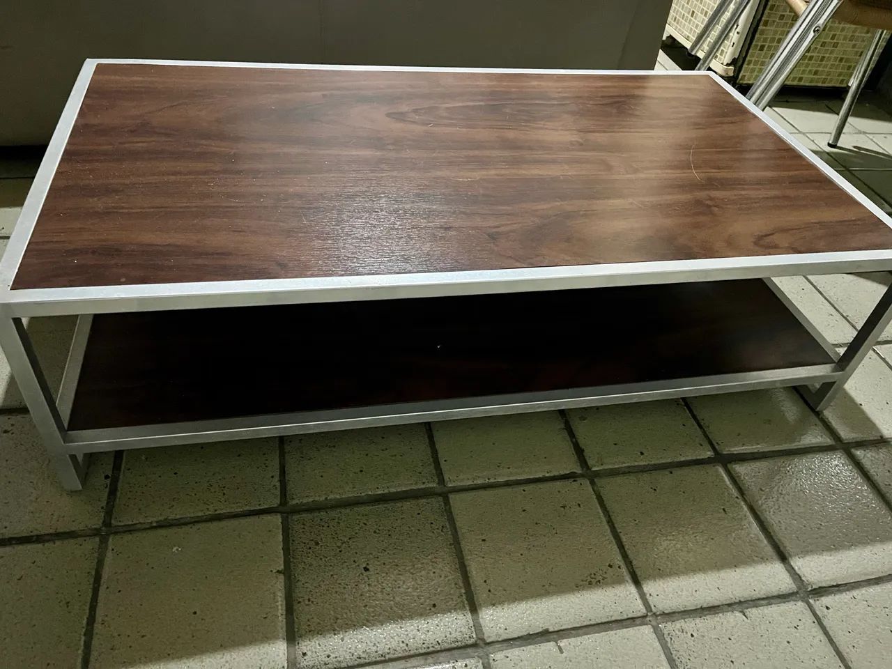 Mesa de centro em inox e madeira  - Foto 2