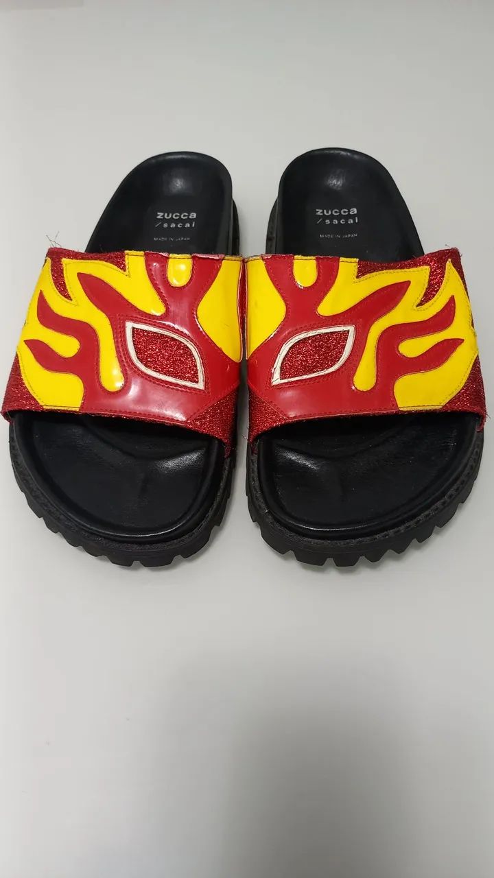 Chinelo Zucca/Sacai N° 40