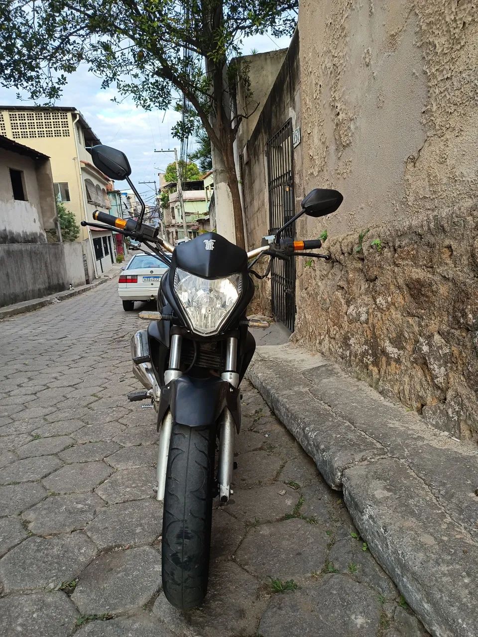 CB 300 em bom estado  - Foto 4