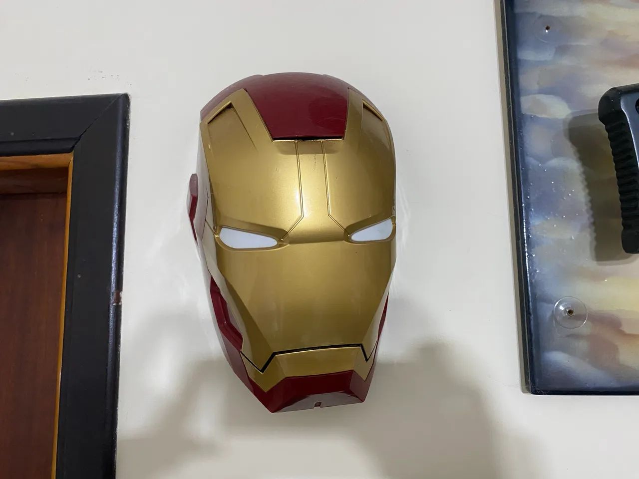 BUSTO DE PAREDE EXCLUSIVO HOMEN DE FERRO