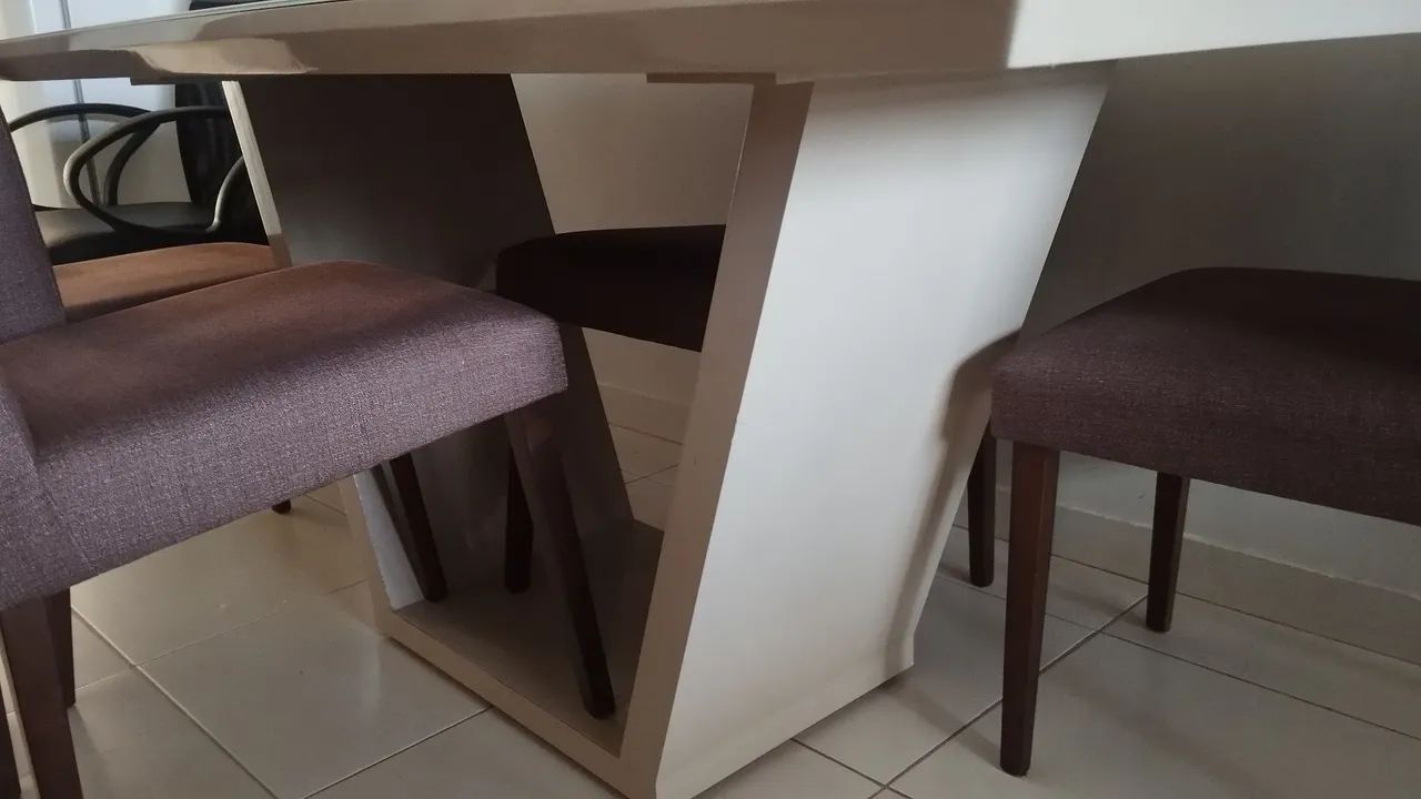 jogo de mesa e cadeiras - Foto 3