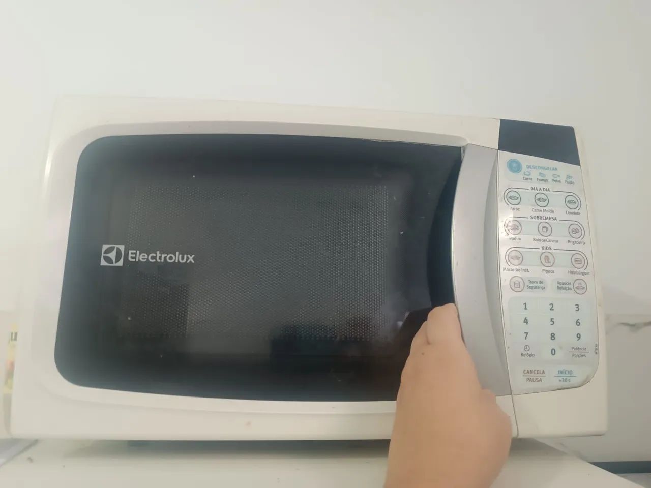 Microondas ELETROLUX 