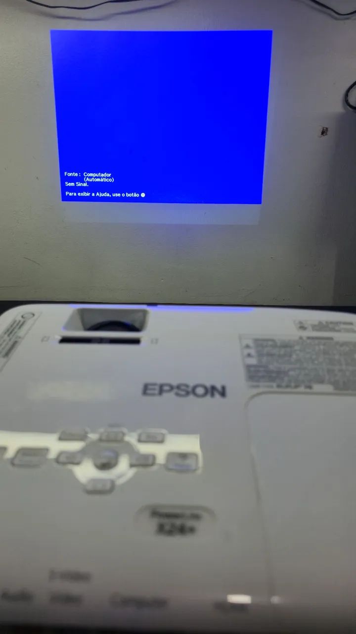 Projetor Eposon PowerLite X24+  - Foto 6